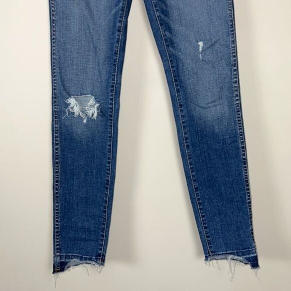 MADEWELL Curvy High-Rise Skinny Jeans: Drop Step-Hem Edition - 25 - Picture 12 of 12